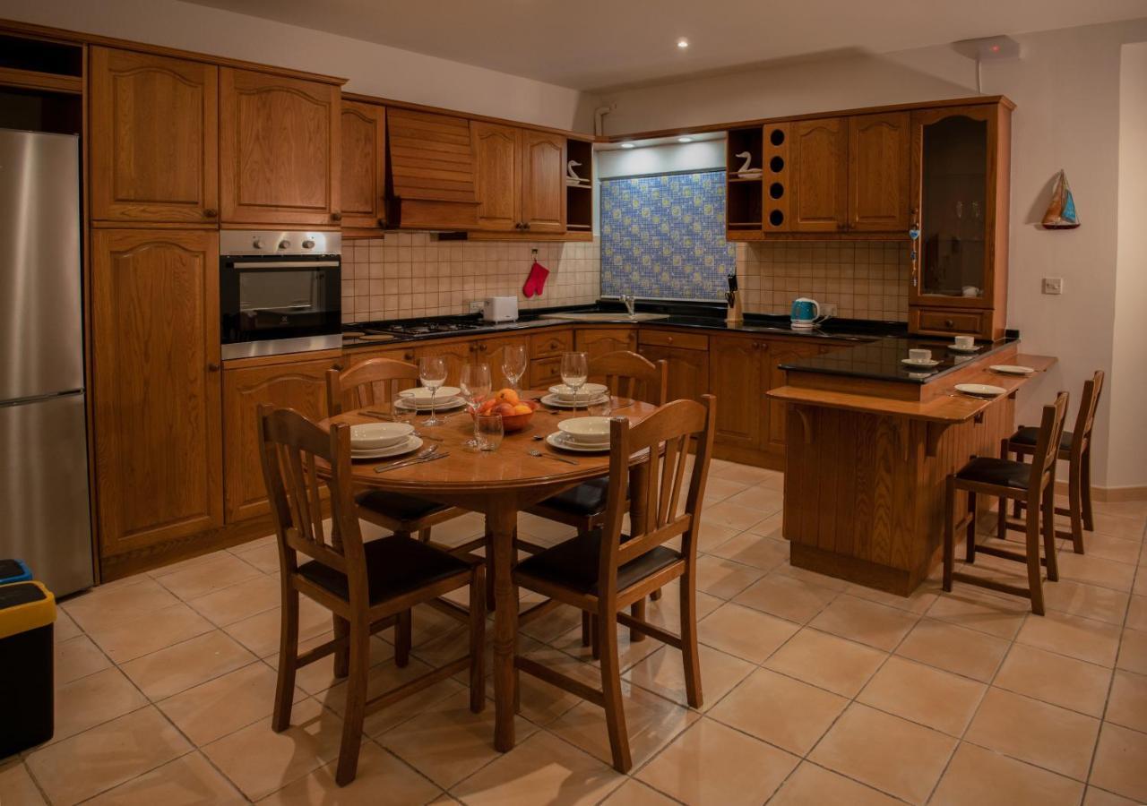 Spacious 3 Bedroom Apartment In Marsascala مارساسكالا المظهر الخارجي الصورة